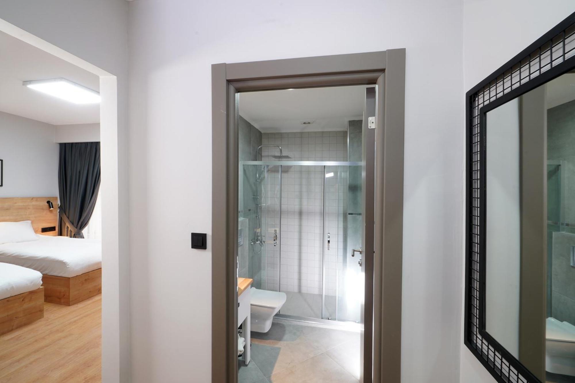 Meet Istanbul Hotel Kadikoy Exterior photo